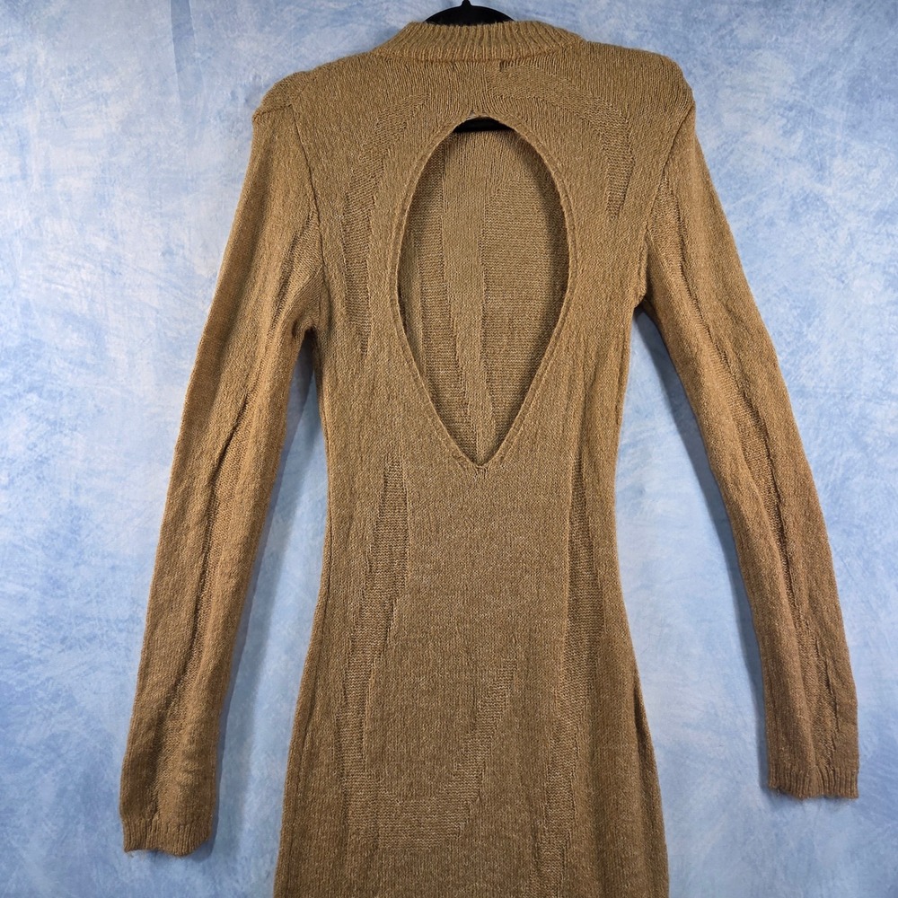 PrettyLittleThing Womens Camel Knit‎ Open Back Mock Neck Maxi Dress Small NWT - Picture 8 of 8